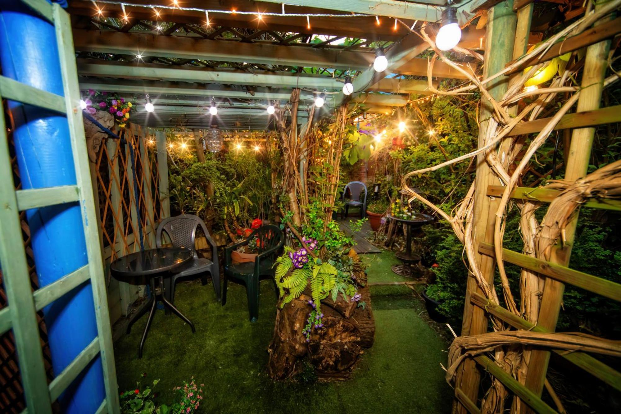 Ferienwohnung The Secret Garden Newark upon Trent Exterior foto